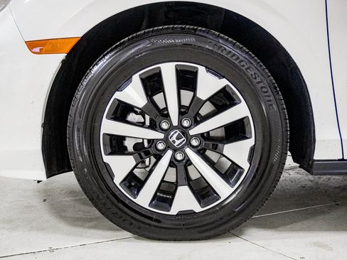 Certified 2026 Honda Odyssey EX-L image 16