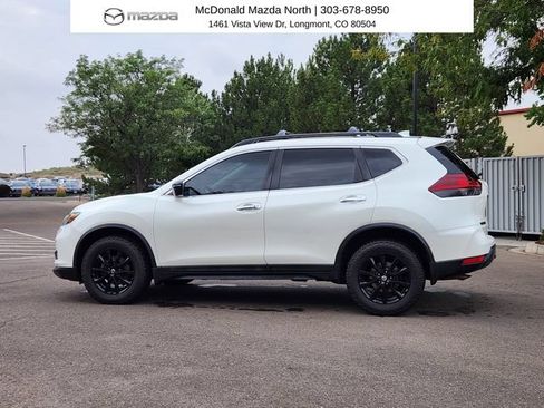 Used 2018 Nissan Rogue SV w/ Premium Package AWD/4WD image 2