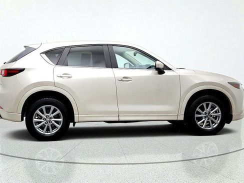 Used 2025 MAZDA CX-5 AWD 2.5 S w/ Preferred Package image 4