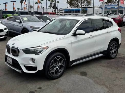 Used 2018 BMW X1 sDrive28i FWD image 2