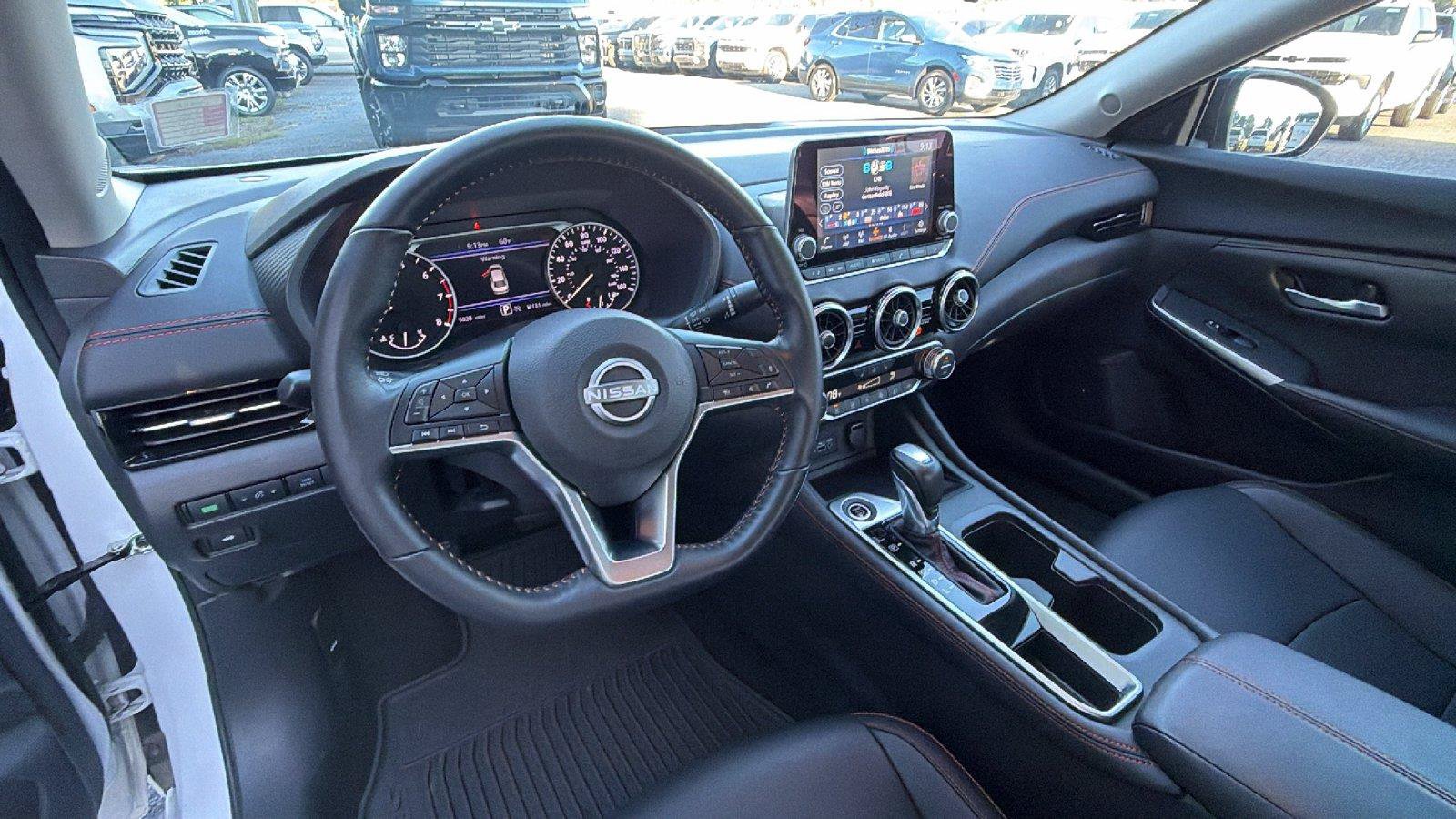 Used 2025 Nissan Sentra SR w/ SR Premium Package FWD image 24