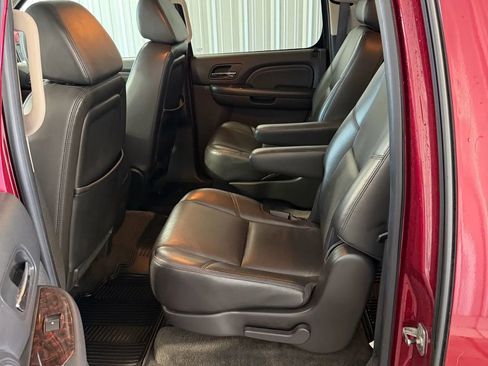 Used 2009 GMC Yukon XL Denali image 13