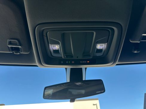 Used 2019 Chevrolet Silverado 1500 Custom w/ Custom Value Package image 23