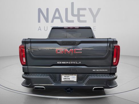 Used 2020 GMC Sierra 1500 Denali w/ Denali Ultimate Package AWD/4WD image 4