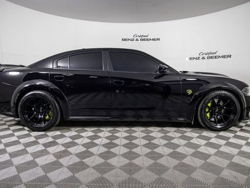 Used 2022 Dodge Charger SRT Hellcat RWD image 17
