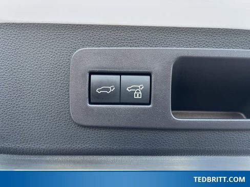 Used 2024 Lexus LX 600 F Sport image 14