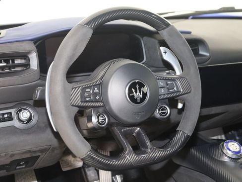 Used 2022 Maserati MC20 Coupe image 7