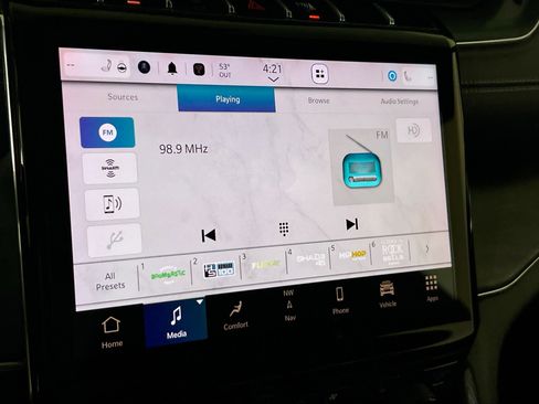 Used 2023 Jeep Grand Cherokee Overland w/ Adv Protech Group III image 15