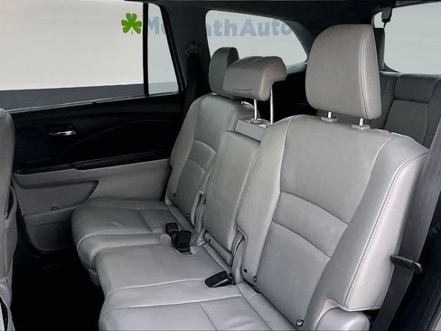 Used 2020 Honda Pilot Touring image 23