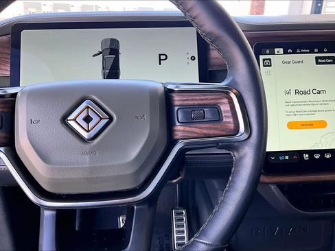 Used 2023 Rivian R1S Adventure AWD/4WD image 24