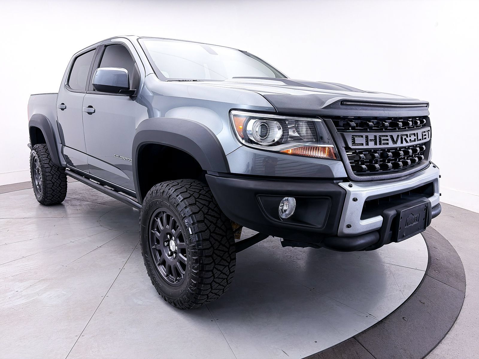Used 2022 Chevrolet Colorado ZR2 w/ Colorado ZR2 Bison Edition AWD/4WD image 17