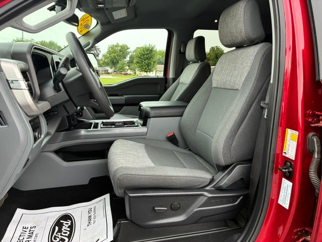 Used 2024 Ford F250 XLT w/ XLT Premium Package AWD/4WD image 14