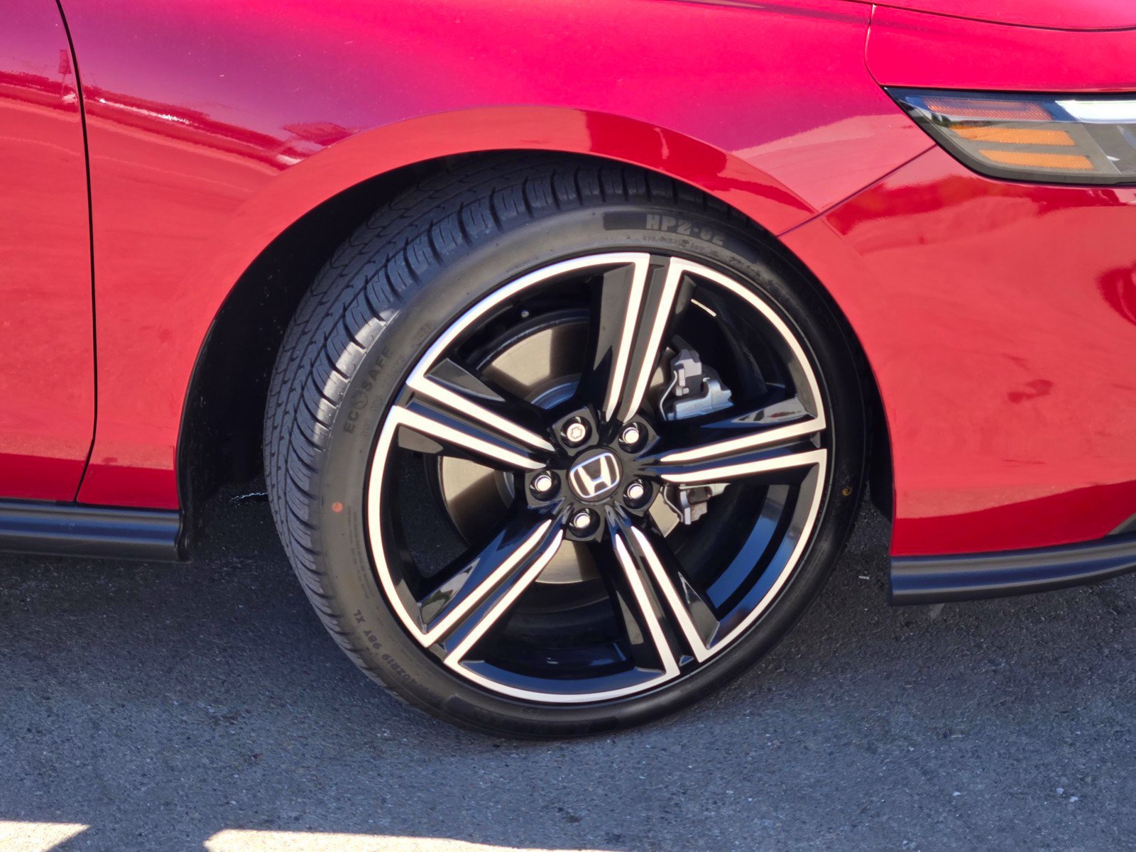 Certified 2024 Honda Accord Sport image 9