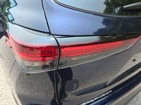 New 2026 Toyota Highlander XLE AWD/4WD image 32