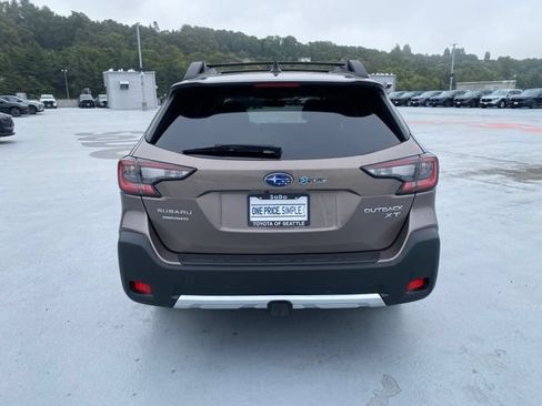Used 2023 Subaru Outback Limited XT AWD/4WD image 7