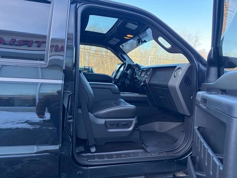 Used 2011 Ford F250 Lariat w/ Lariat Ultimate Pkg image 50