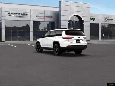 New 2026 Jeep Grand Cherokee L Limited w/ Limited Altitude Package AWD/4WD image 5