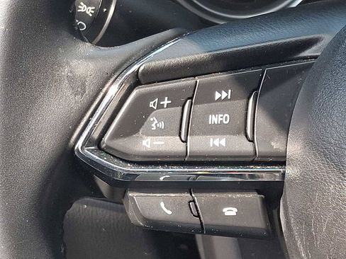 Used 2019 MAZDA CX-5 Touring image 22