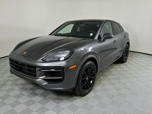 New 2025 Porsche Cayenne Coupe image 1