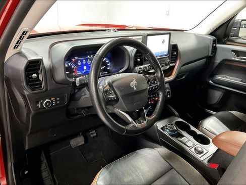 Used 2022 Ford Bronco Sport Outer Banks w/ Tech Package image 16