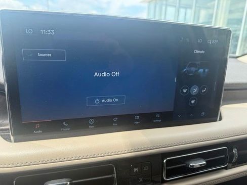Used 2022 Lincoln Nautilus Reserve FWD image 14