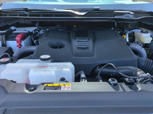 Certified 2026 Toyota Tundra Limited AWD/4WD image 22