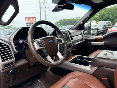 Used 2018 Ford F350 King Ranch w/ King Ranch Ultimate Package AWD/4WD image 31