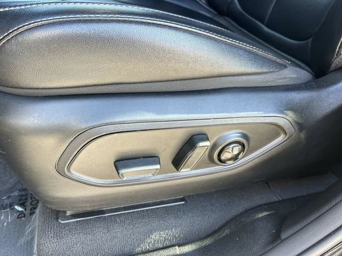 Used 2024 Jeep Grand Cherokee Limited RWD image 19
