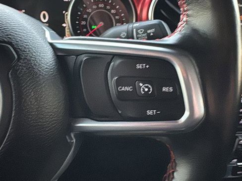 Used 2021 Jeep Gladiator Rubicon image 17