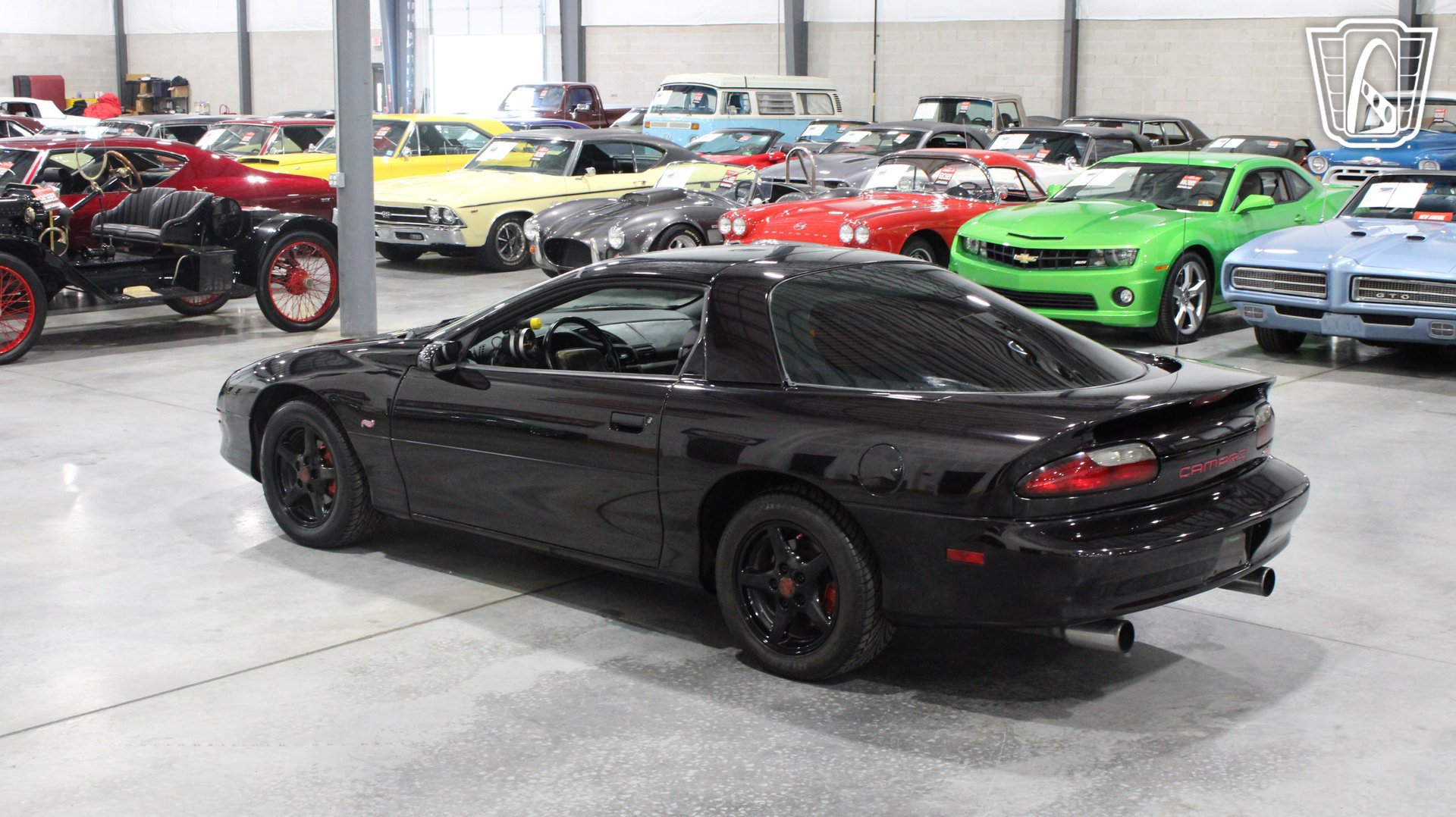 Used 1995 Chevrolet Camaro Z28 RWD image 30
