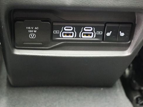 Used 2024 Jeep Grand Cherokee Limited 4xe AWD/4WD image 12