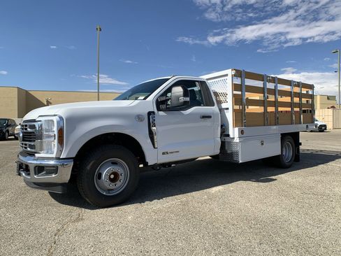 New 2025 Ford F350 XL w/ XL Chrome Package image 1