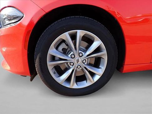 Used 2022 Dodge Charger SXT AWD/4WD image 7