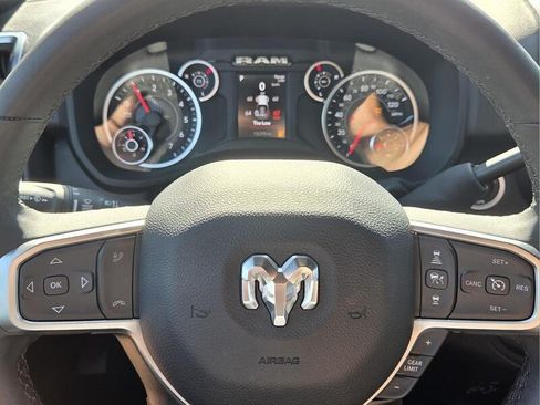 Used 2026 RAM 2500 Big Horn AWD/4WD image 31