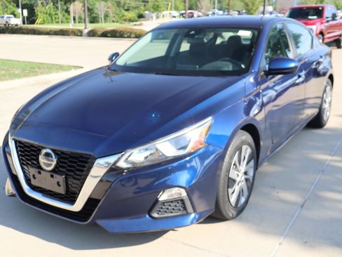 Used 2021 Nissan Altima 2.5 S FWD image 8