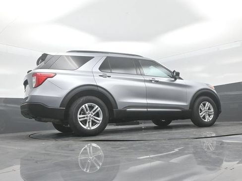 Certified 2023 Ford Explorer XLT AWD/4WD image 22