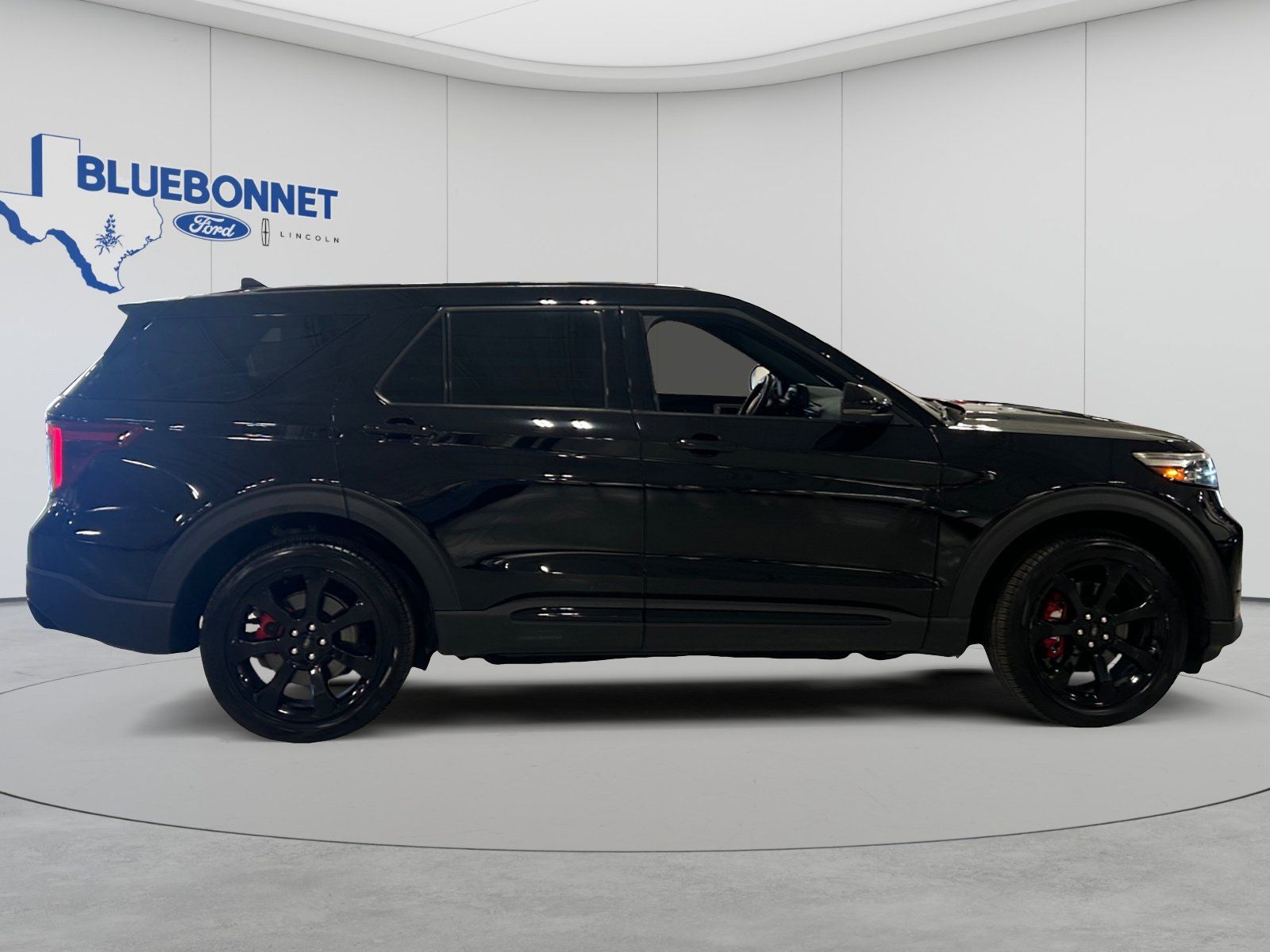 Used 2022 Ford Explorer ST w/ Equipment Group 401A AWD/4WD image 4
