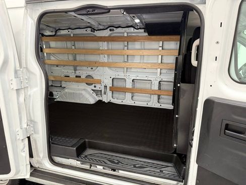 Used 2023 Ford Transit 250 Low Roof AWD w/ Exterior Upgrade Package image 14