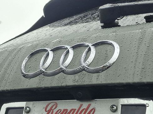 Used 2025 Audi Q3 2.0T Premium Plus w/ Premium Plus Package image 32