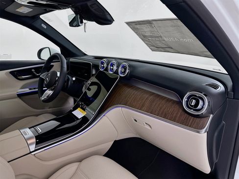 New 2026 Mercedes-Benz GLC 300 GLC 300 image 32