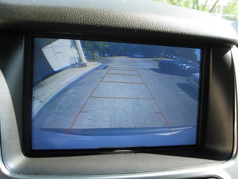 Used 2019 Chevrolet Tahoe LS w/ Skid Plate Package image 38