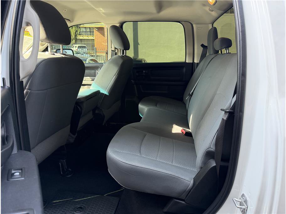 Used 2018 RAM 2500 Tradesman w/ Chrome Appearance Group AWD/4WD image 13