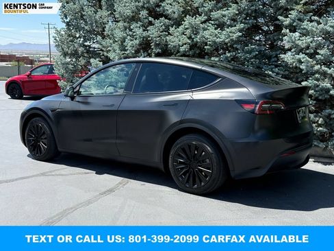 Used 2023 Tesla Model Y Long Range AWD/4WD image 4