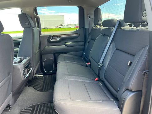Used 2024 GMC Sierra 1500 Elevation AWD/4WD image 5