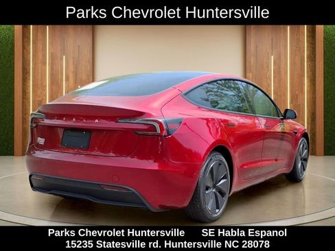 Used 2025 Tesla Model 3 Long Range RWD image 33