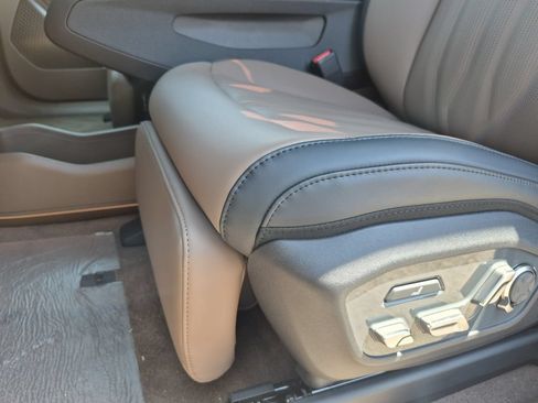 New 2026 Kia EV9 GT-Line AWD/4WD image 11