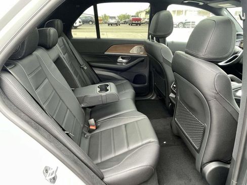 New 2026 Mercedes-Benz GLE 580 4MATIC image 21