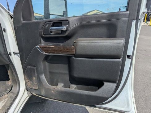 Used 2023 GMC Sierra 3500 SLE w/ SLE Convenience Package AWD/4WD image 16