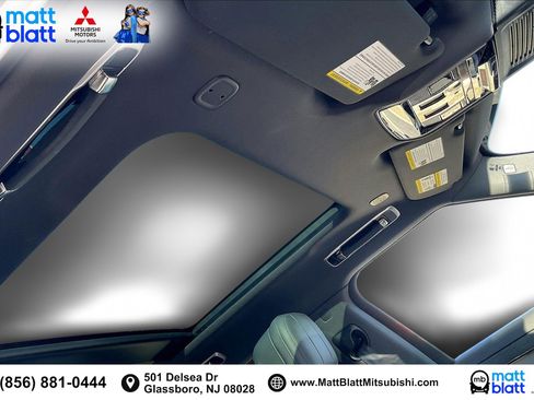 Used 2025 Land Rover Range Rover Sport SE image 24