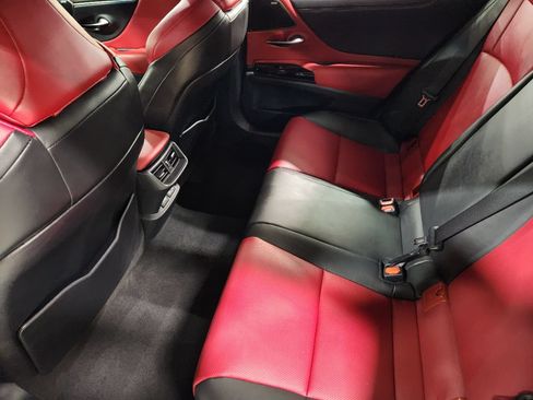 Used 2024 Lexus ES 350 F Sport w/ Accessory Package (Z2) FWD image 50